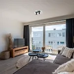 Apartamento Modern Close To The For 6 *