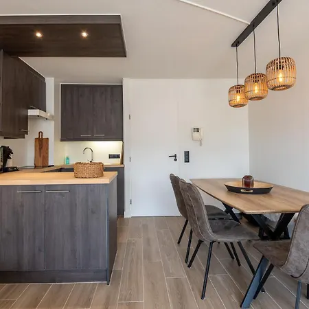 Modern Close To The For 6 Appartement